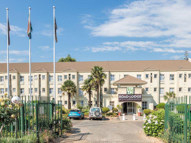 E6FB9051F4D3B14E62D77FF6CF2A6AA2