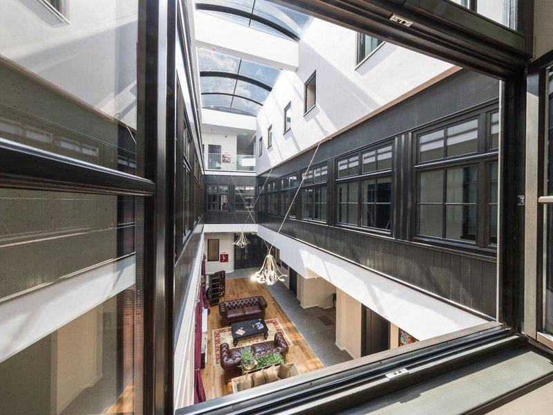 57DBA49FCE149CBCAF0B7BC10F54A695