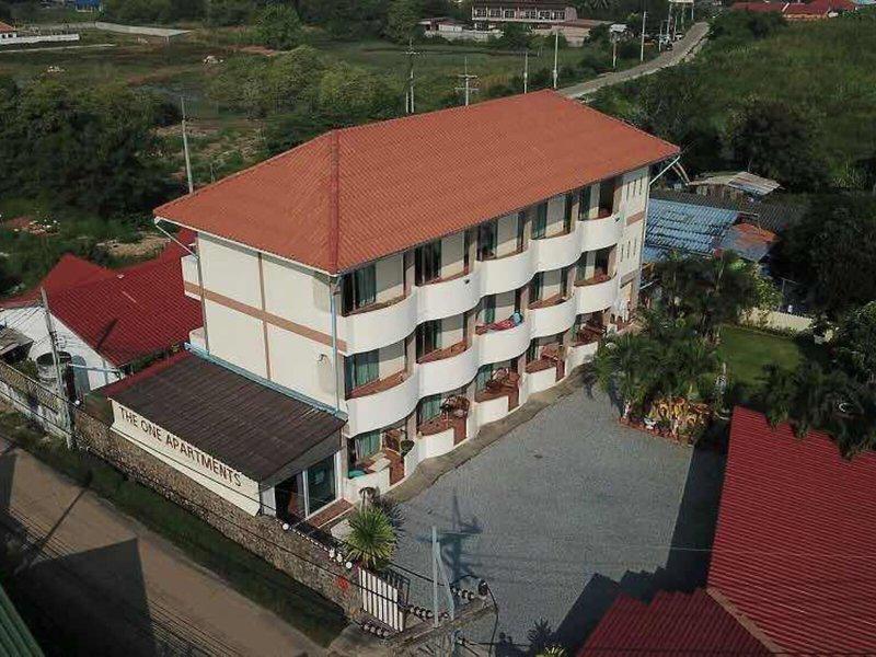 127E49694AC47BAF5BA99B83C709F179