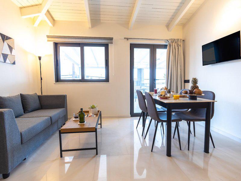 255CD5638F3F6F00F30E95D2BC1D0A8C