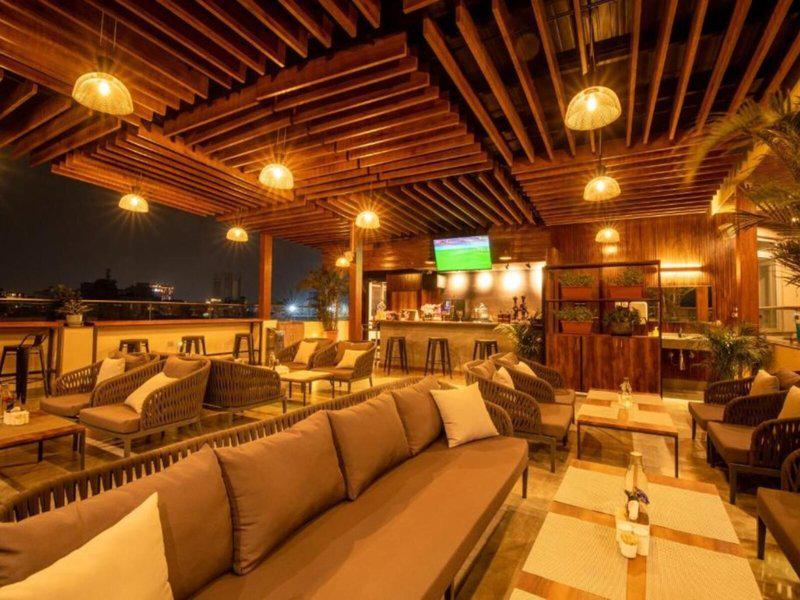 03D8AA372D6A78256F9D3157BED35A60