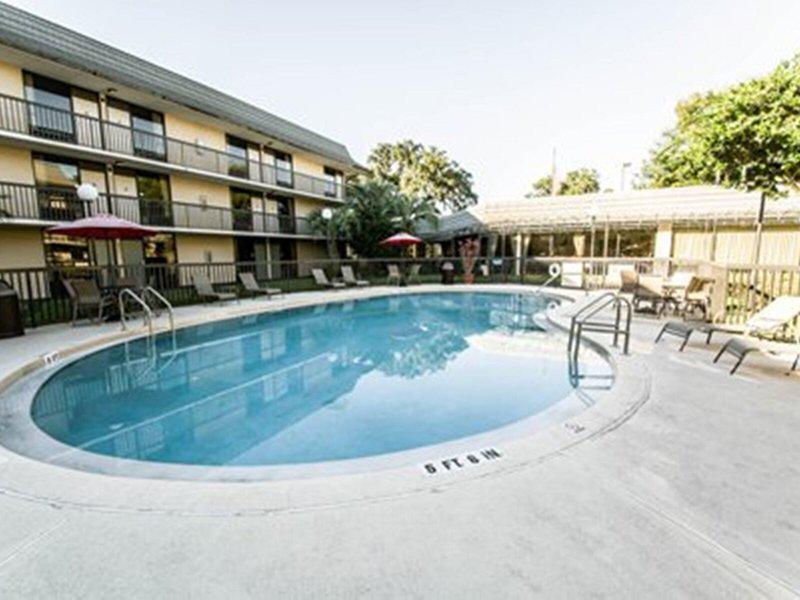 035FC05B8FBB62A115797366BFD5FF67