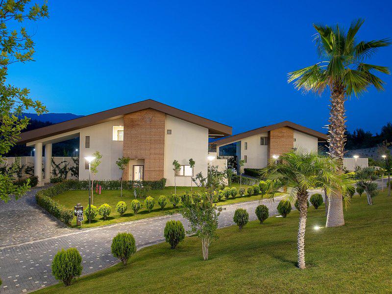 02E5171E746F1B68A8A08F3537204E45