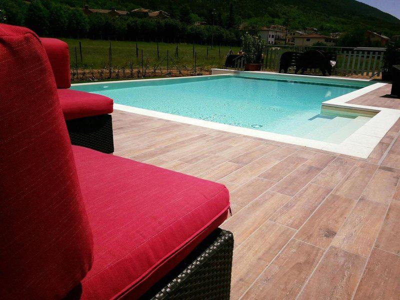 BF831B3659873DBFDD0BB403F72B22A1