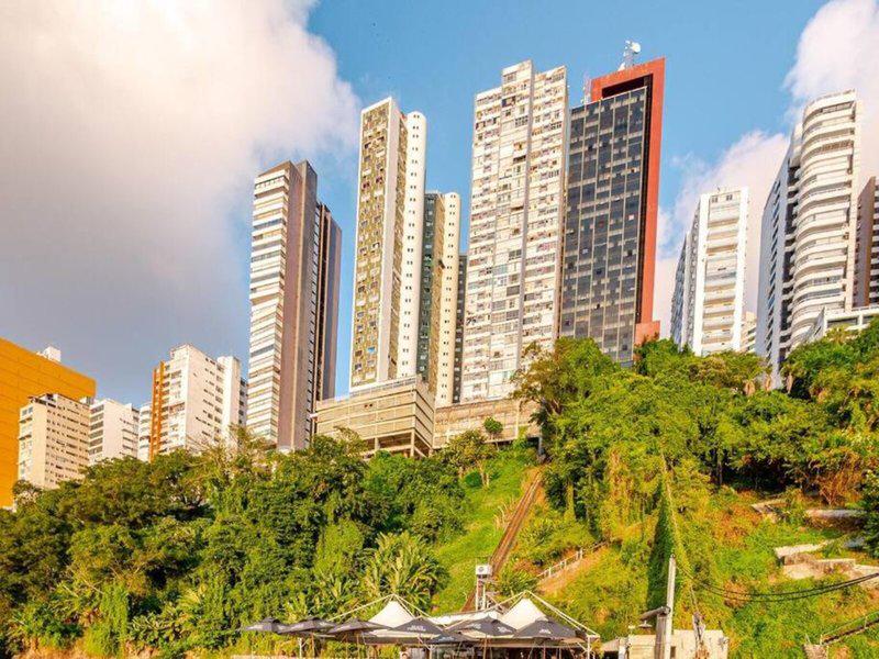 C3812E95CEC1463B0BA6459498F37956