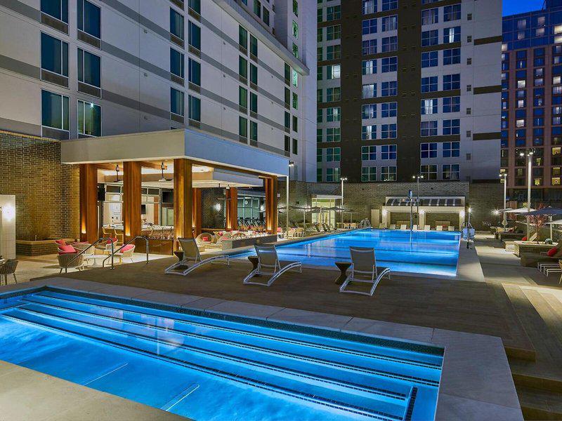 E69235F94C14BCCA46D172403D452199