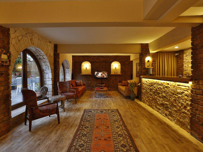 6DA738A56362FAA183D2B081DF93B044