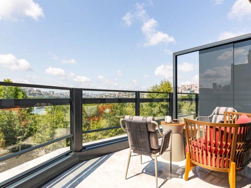 8A017E3F4CB9A5FBE15009DFBD82C40D