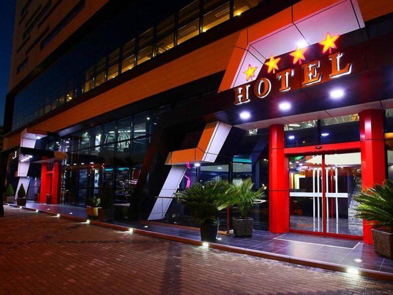 36E9A0ABFDB3D3F5C18C08748A1C821C