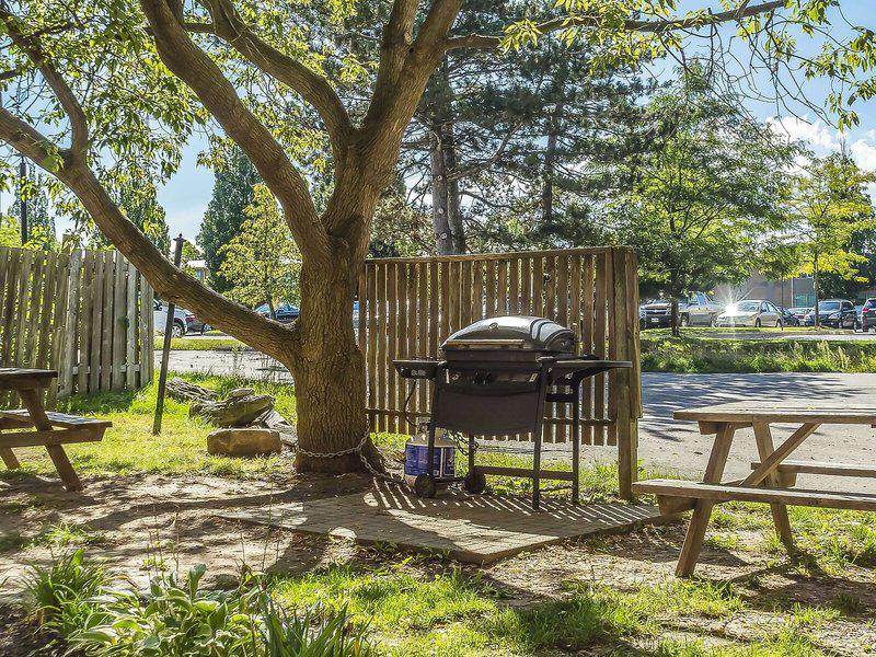 5F79A073E500C80A94551E72192106CD