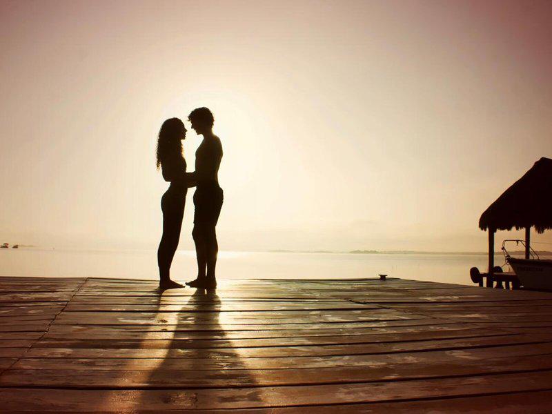 B1A303A13EAB4A0A9818AFFDEE10F2DE