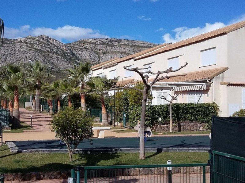 50C8681B6A036BEDDFD7E3F0E77331DE