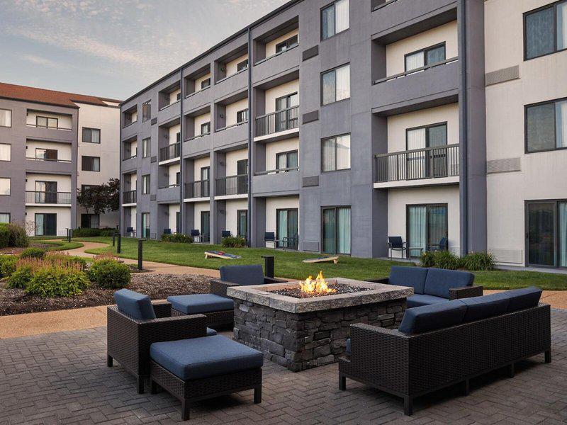 EFD80440E229087D15BB136E7D05105F