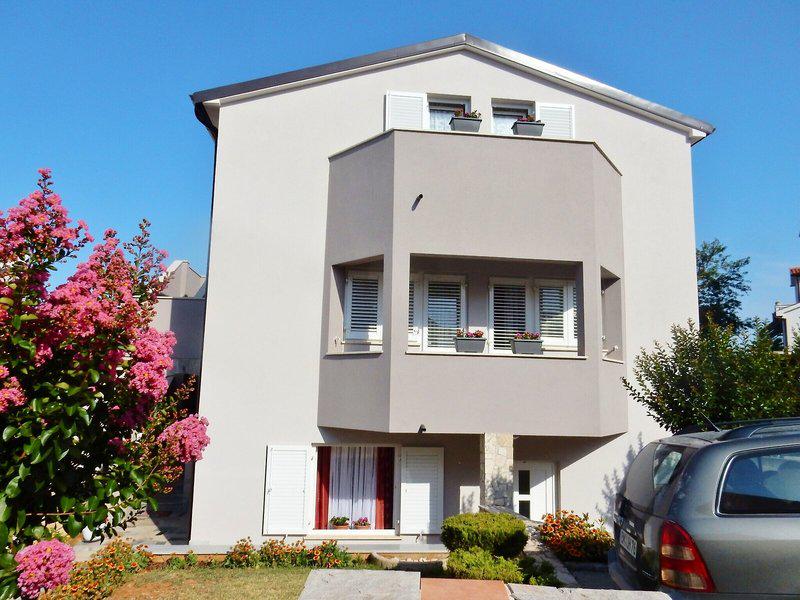 60B6090914263C07A9C05C1404212086