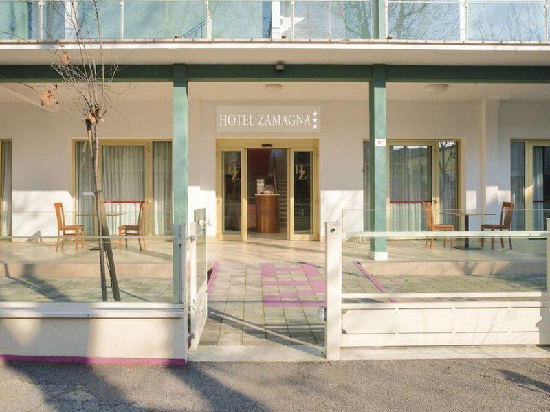 26E186E53B29851AE24E10DB5E88CA2B