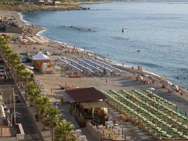 42C263A5A8300EFB0A6ED7A88FD4391B