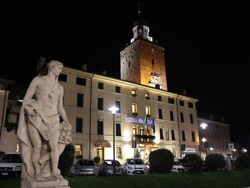 4002A08B8B74F1A181628BAF6F77675F