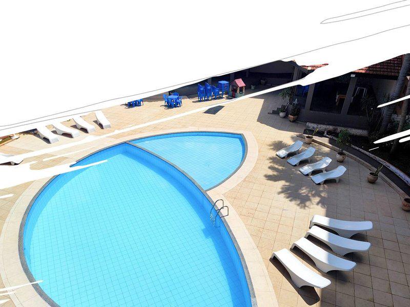 71FE1E68627CB5E8BB9DDADF3BFF4AD5