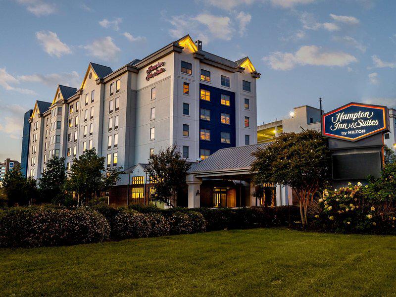 9890E715ACCFBCA66204F9E4279B075C