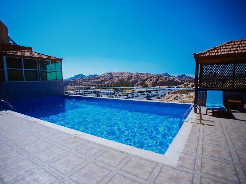 F69B4256A1F7488641F8DCF2597BBEAD