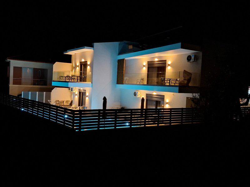 Aelia Luxury Apartments & Pool
