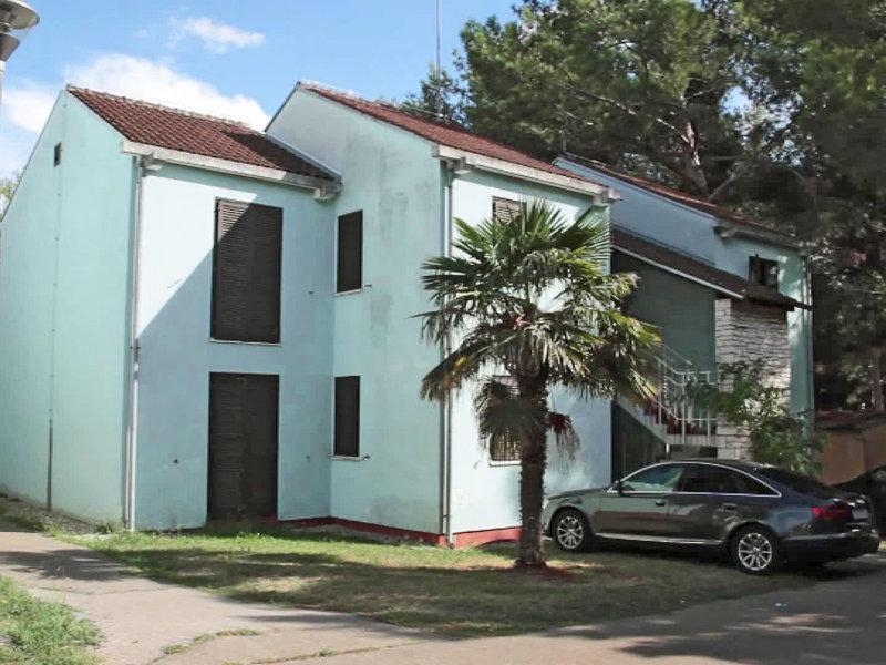 9DAE7B70E66EB010AC71CE05AB5AB11F