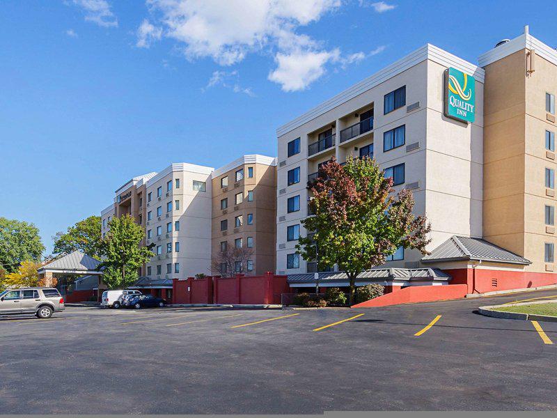 350B4F806FBC0216B76B4A85408BA51C