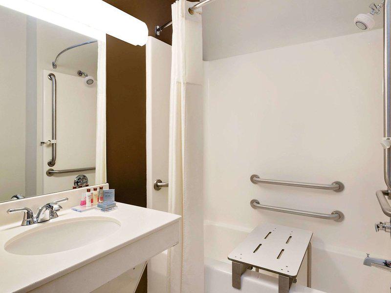 3A2CF18F495C159EAD0002545A4F7B46