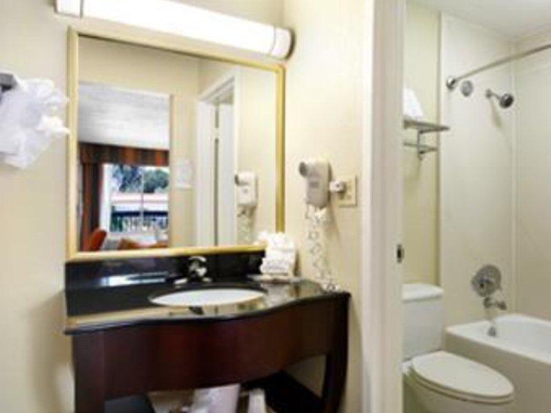 880BD500E6190463D5576EE9F727BC16