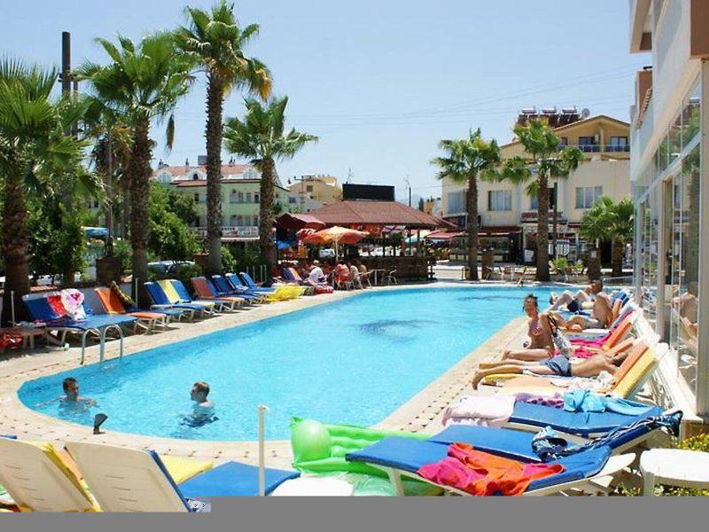 94012731F62434739382A5CCB7BD8317