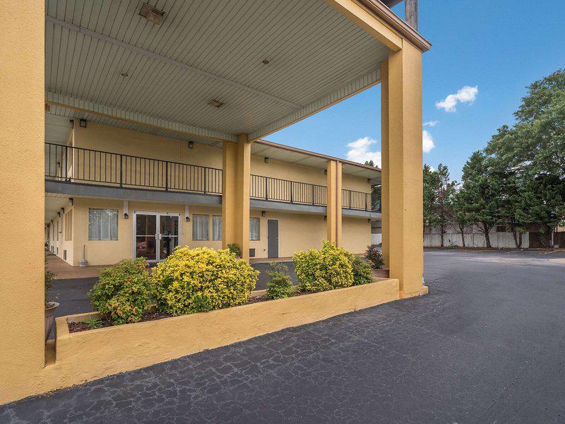 B3D8E5FAE76DCDAA9E6C3957758055F4