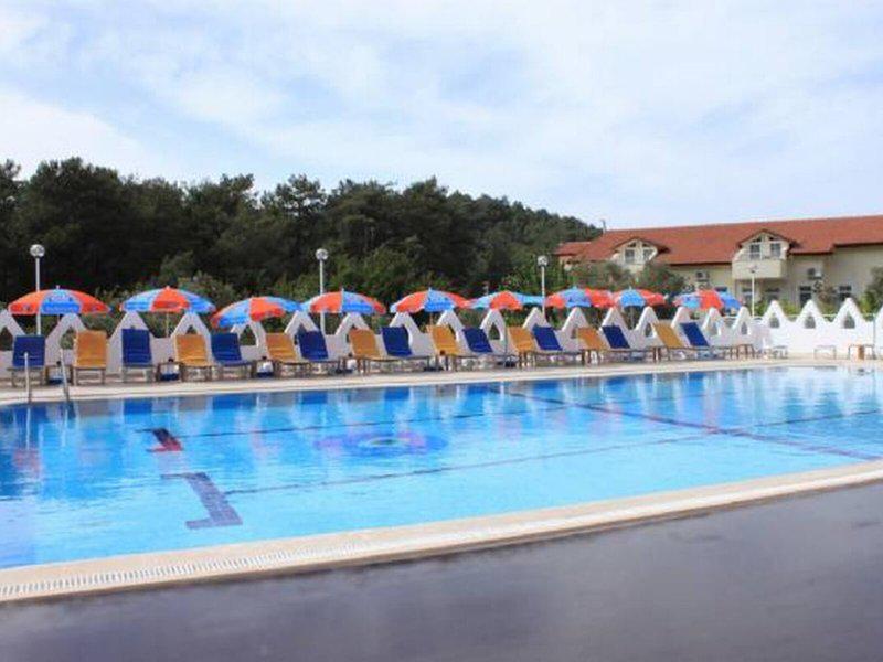 FAB2FC06A35D7C01652AA0D45B1AE75E