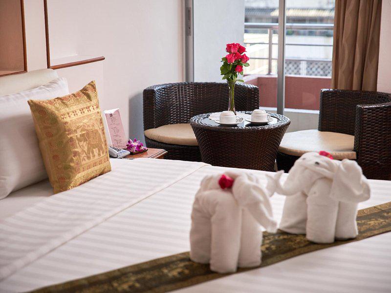 A90D5BA00D056D4ECD4B45B19C146781