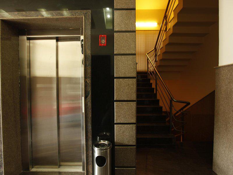 73F62ADE61CDF97528BF475406086A29