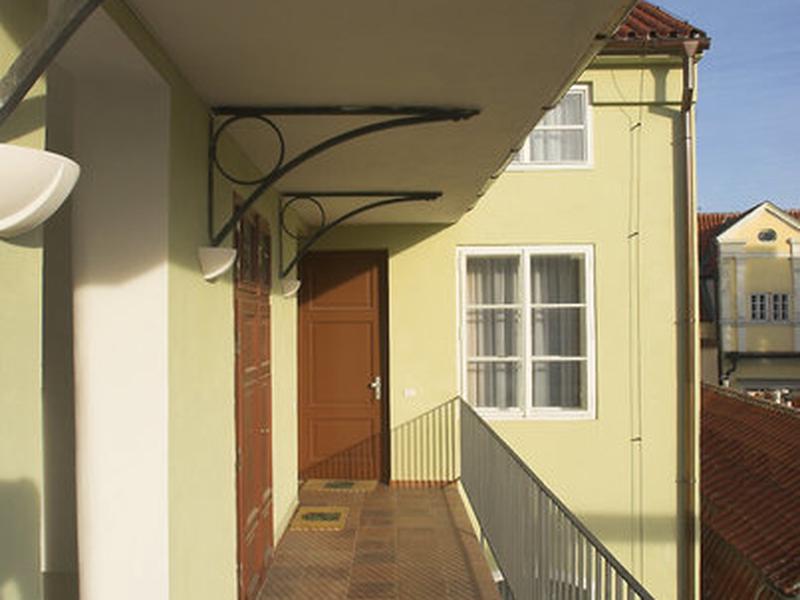 E5B08F83E2466924C355FC16BDDB87A6