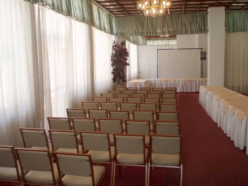 55A1702CA4EDADF8ADFB901A6949793A