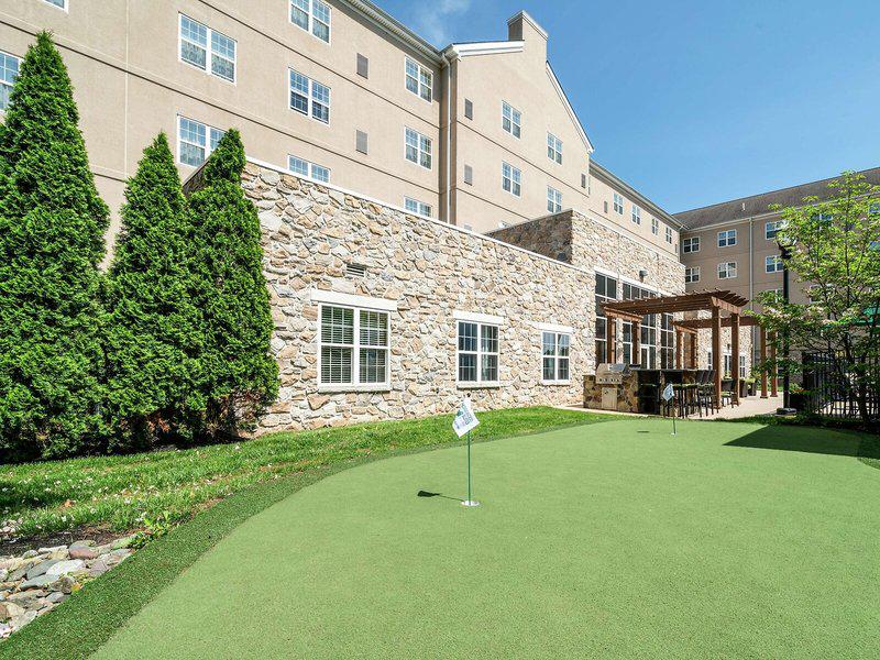 A0A1E3C72A4C203784281867B927D1F5