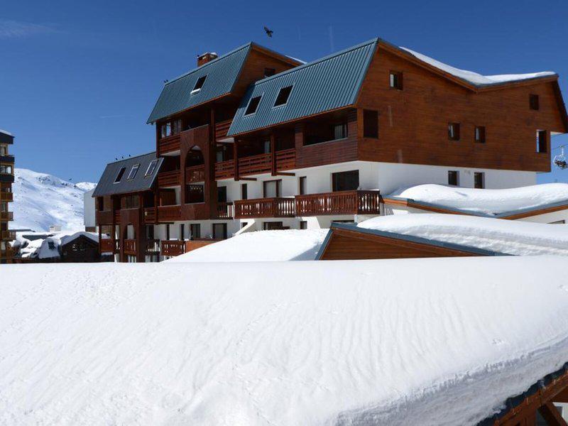 6642084CDF7BC25A8A6E52D330B94BBF