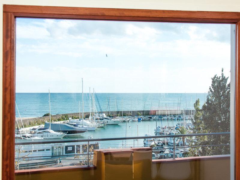 EC997B0F41517C397440DE1E3D3B40C9