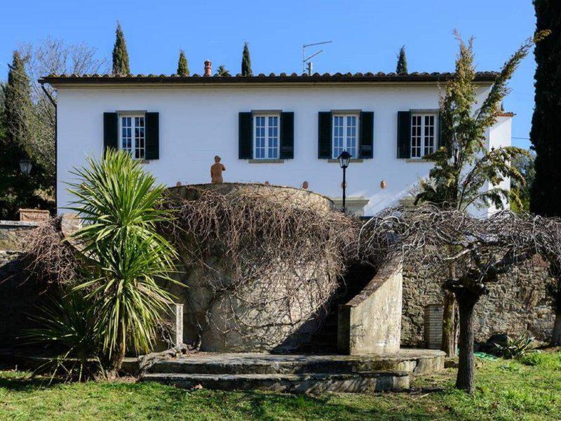 FF75AF8DEF7A6B6C225DBB41B04EED0D