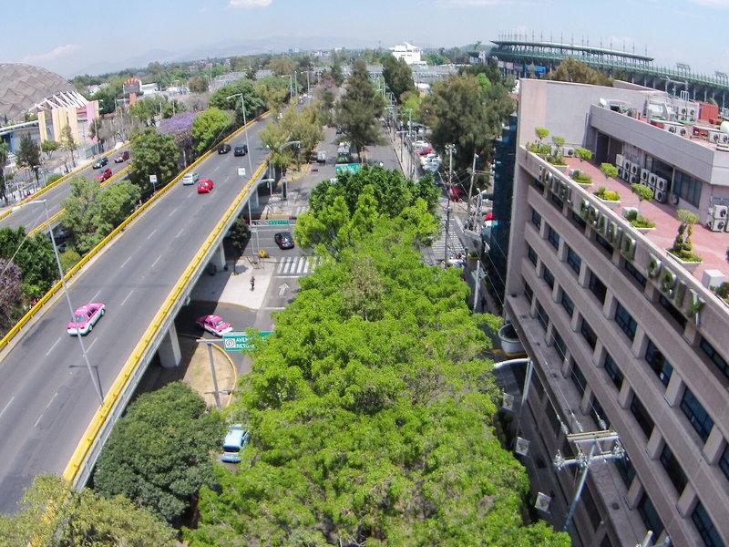 73BC24A34722E61D6FB18818DA89178C