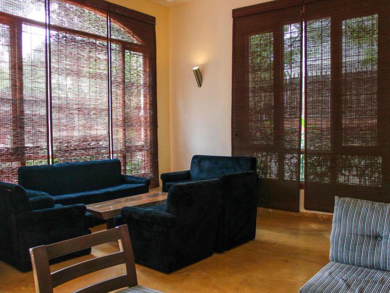 0456CDFDB7B9642937EFFEA2BD510A79