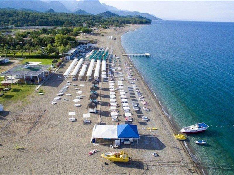 2877BB0ED7E19301EC5D50884E90C998