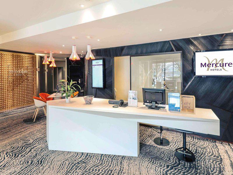 79F792DCAD56B23E8099889845887F2B