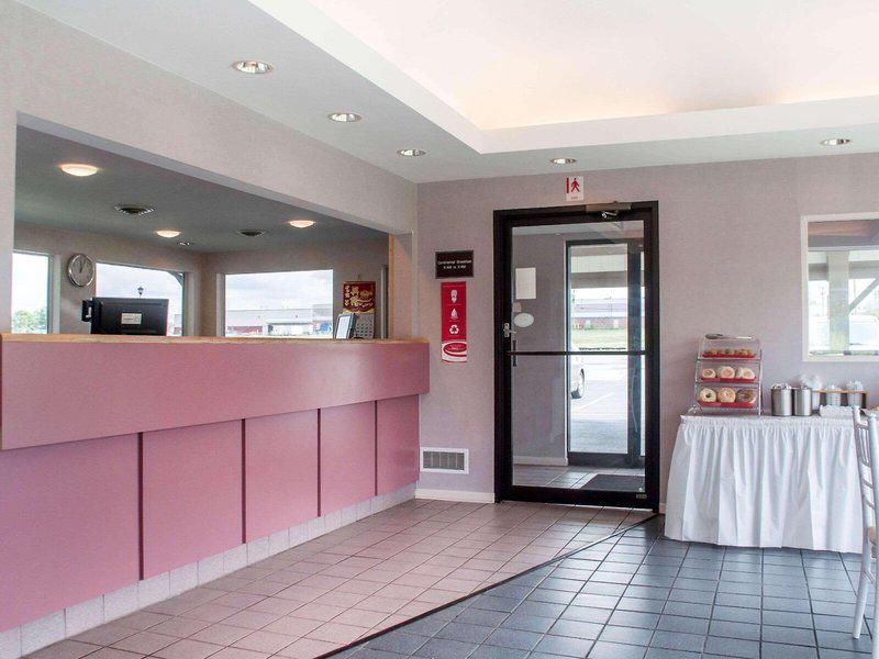 92ECBB904F3B9F1FD8E855AD048A93C5