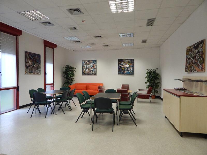 3946B0ED2BFB0461F8D7C7B336C47C9C