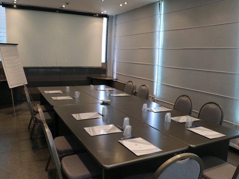 FB13B748D1A7F23F23322D5409740C84