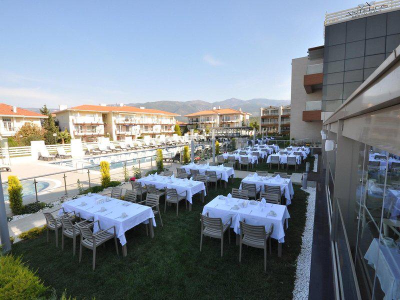 8895393B39B57F81A6E566D0CC85CD18