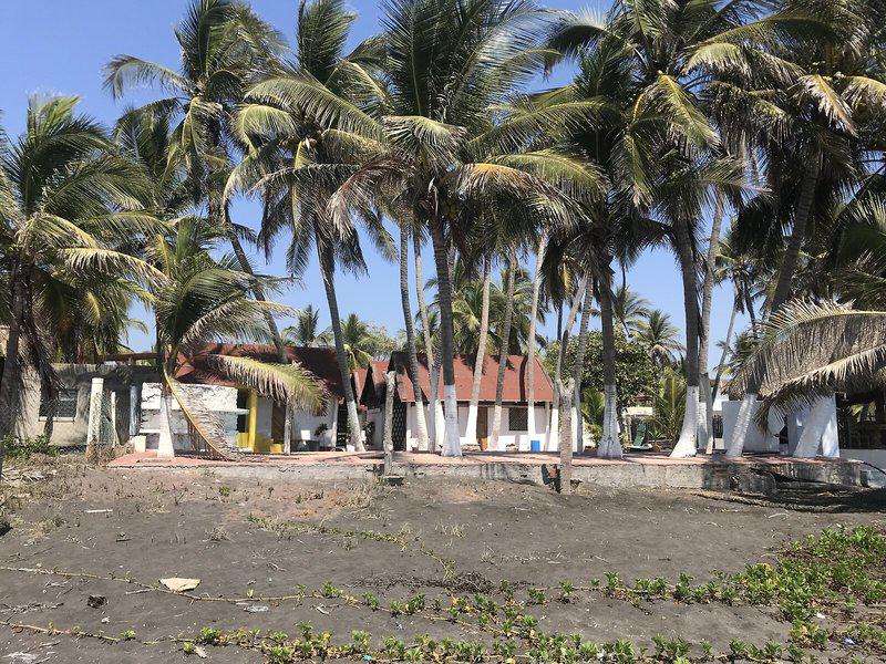 1270F6BE65917C6B3825732623700982