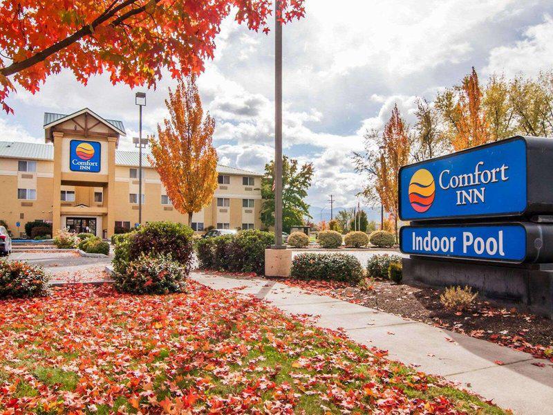 D3E0487B2C999853A9D84DB860C9CAD1